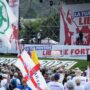 Copertina di Salvini apre ai nordisti; rivolta pure tra i giovani