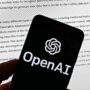 Copertina di L’allarma di OpenAI: “Sei nuovi casi di comportamento preoccupante dei modelli IA”