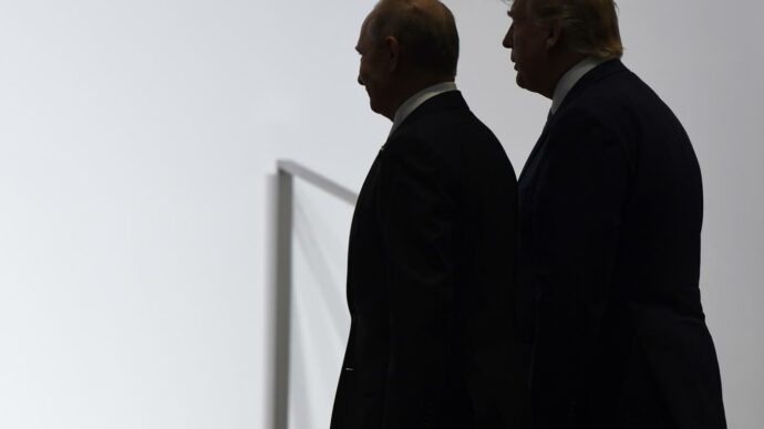 Copertina di New York Times: “Trump valuta l’ipotesi di fare accordi commerciali con la Russia prima della fine della guerra”