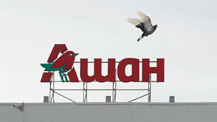 Mosca confisca le attività di Auchan, Nestlé e Leroy Merlin: “I loro paesi ci fanno la guerra”