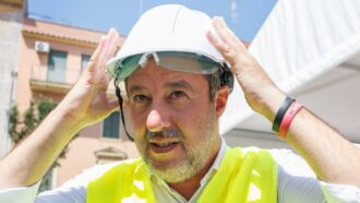 Copertina di Bollo auto, Salvini la spara grossa: “Esentate 34 milioni di persone”. Ma i veri numeri del decreto sono altri