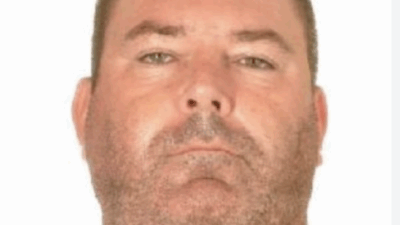Copertina di Philip Barry Foster arrestato in Spagna: l’attore della soap “Brookside” era ricercato per una truffa da 16 milioni di euro sulle finte agenzie di modelle