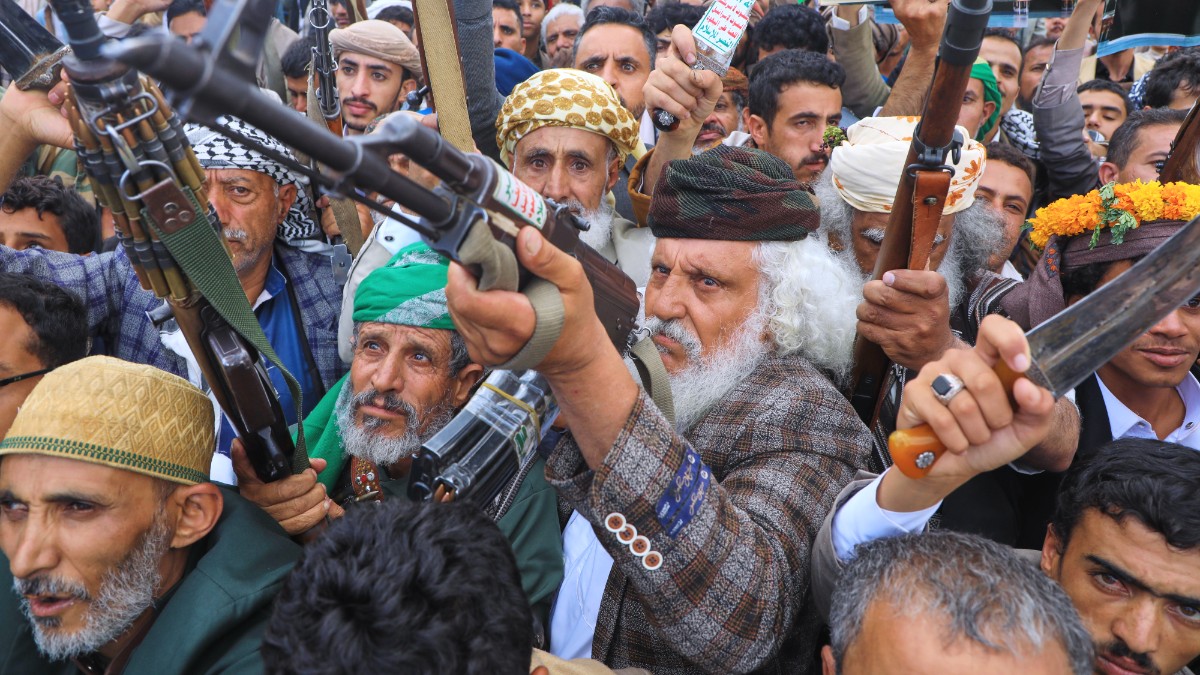 guerra usa iran houthi non siamo in guerra con l8217italia ma i vostri aerei sono in arabia saudita forte esplosione a riad caos all8217aeroporto internazionale da Ilfattoquotidiano.it guerra usa iran houthi non siamo in guerra con l8217italia ma i vostri aerei sono in arabia saudita forte esplosione a riad caos all8217aeroporto internazionale