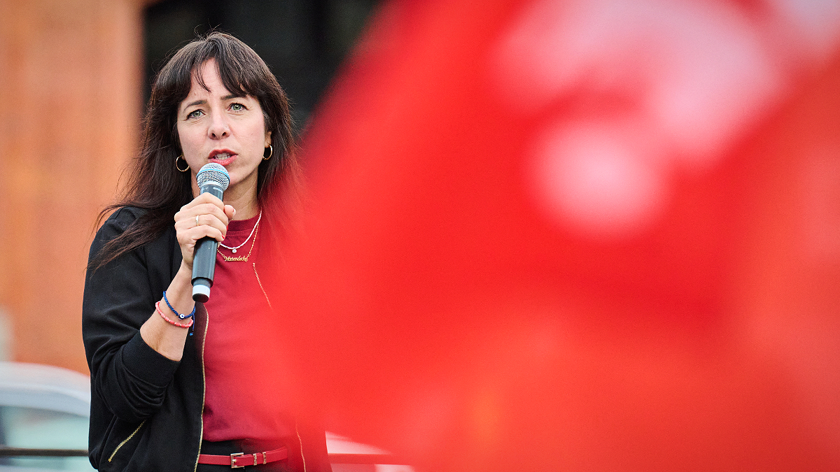 https://st.ilfattoquotidiano.it/wp-content/uploads/2026/09/19/Elif_Eralp_1200.jpg