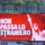 Copertina di Pontida, il pratone della Lega intitolato a Bossi. Zaia: “Il segretario c’è già, ma il Nord ha bisogno di risposte” | Diretta