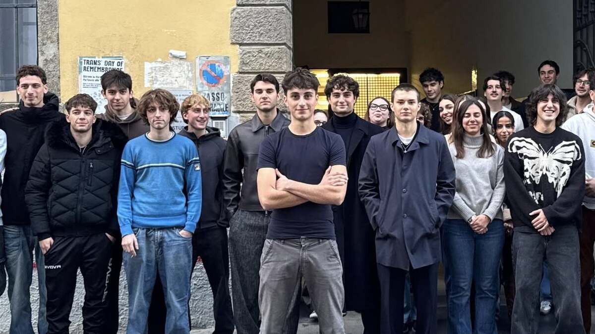 prof accoltellata a roma un ragazzo su due favorevole al divieto social sono dei vizi come alcol e fumo sostituiscono legami umani da Ilfattoquotidiano.it prof accoltellata a roma un ragazzo su due favorevole al divieto social sono dei vizi come alcol e fumo sostituiscono legami umani