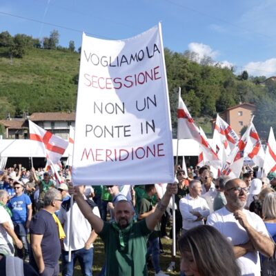 Copertina di “Questa sarà l’ultima Pontida per Salvini”. Il video racconto del raduno leghista