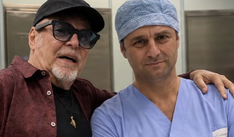vasco rossi esce dalla clinica dopo l8217operazione teniamo sempre duro i ringraziamenti dell8217artista a medici e infermieri della struttura da Ilfattoquotidiano.it vasco rossi esce dalla clinica dopo l8217operazione teniamo sempre duro i ringraziamenti dell8217artista a medici e infermieri della struttura