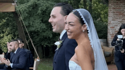 Copertina di Ernia dice addio al “single per sempre”: sposa Valentina Cabassi in gran segreto, Jake La Furia officiante e non poteva mancare la battuta