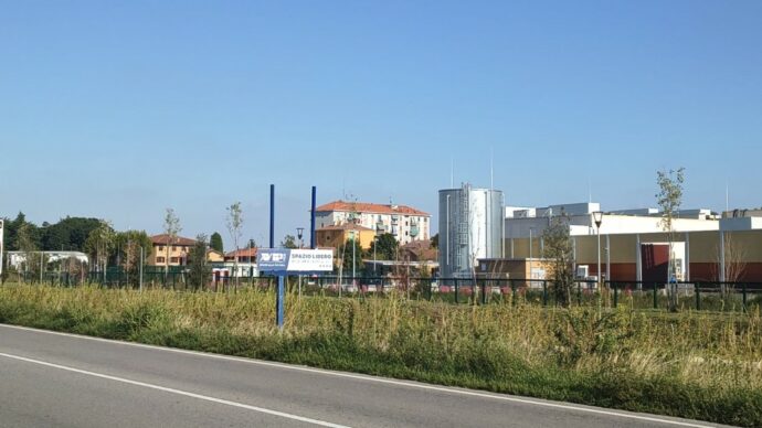 Data center a Noviglio, martedì 22 si taglia il nastro. Il consigliere del Parco Agricolo Sud di Milano:  “Ma chi risponde ai territori?”