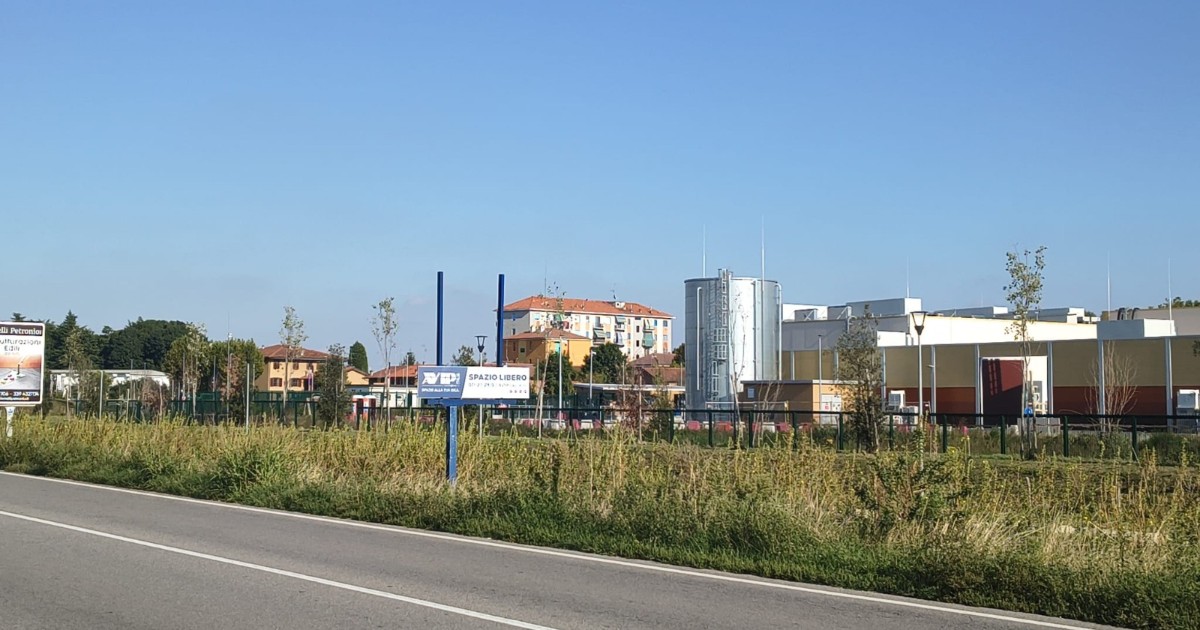 data center a noviglio marted236 22 si taglia il nastro il consigliere del parco agricolo sud di milano ma chi risponde ai territori da Ilfattoquotidiano.it data center a noviglio marted236 22 si taglia il nastro il consigliere del parco agricolo sud di milano ma chi risponde ai territori
