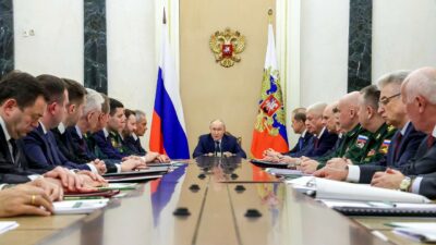 Copertina di Plebiscito per Putin: 57,8%. Ma non tra i russi all’estero