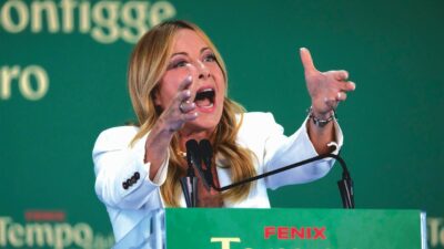 Copertina di Tv, comizi e pochi viaggi all’estero: mossa di Meloni per il voto ad aprile