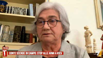 Copertina di Bindi a Conte: “Ucraina? Non puoi rappresentare solo il M5s se vuoi essere l’interprete di tutta la coalizione”. Su La7