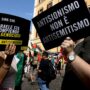 Copertina di Svoltina dem: verso il no  al ddl sull’antisemitismo
