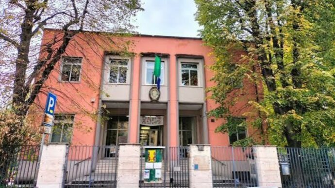 Via Paravia: la scuola in zona San Siro che può smentire i proclami di Meloni