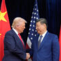 Copertina di Xi Jinping in arrivo a Washington per il bilaterale con Trump. Dazi, conflitti e la “linea rossa” di Taiwan: i temi sul tavolo