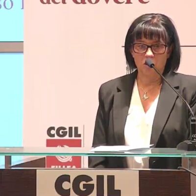 Copertina di La mamma di Mattia, morto sul lavoro a 23 anni: “Sono vittime che lo Stato non ha saputo proteggere. Non basta il cordoglio il giorno delle stragi”