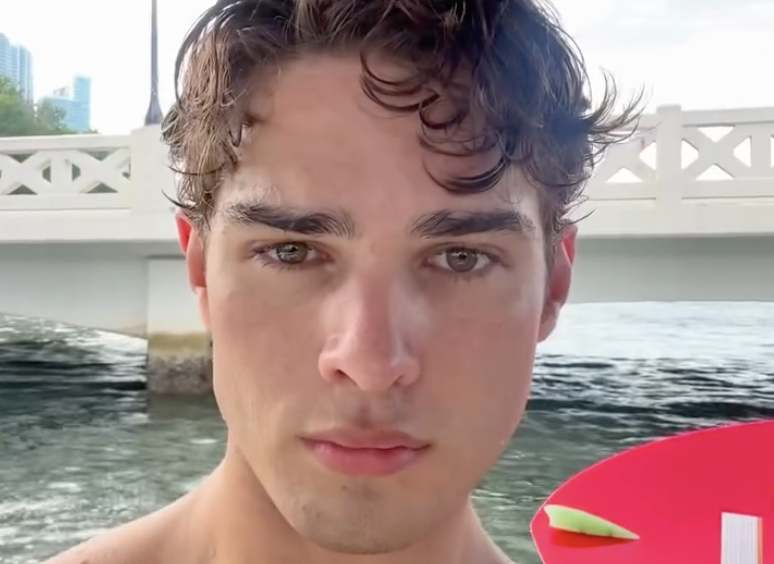 clavicular accusato di stupro l8217influencer avrebbe drogato con vodka una 17enne nella villa di famiglia da Ilfattoquotidiano.it clavicular accusato di stupro l8217influencer avrebbe drogato con vodka una 17enne nella villa di famiglia