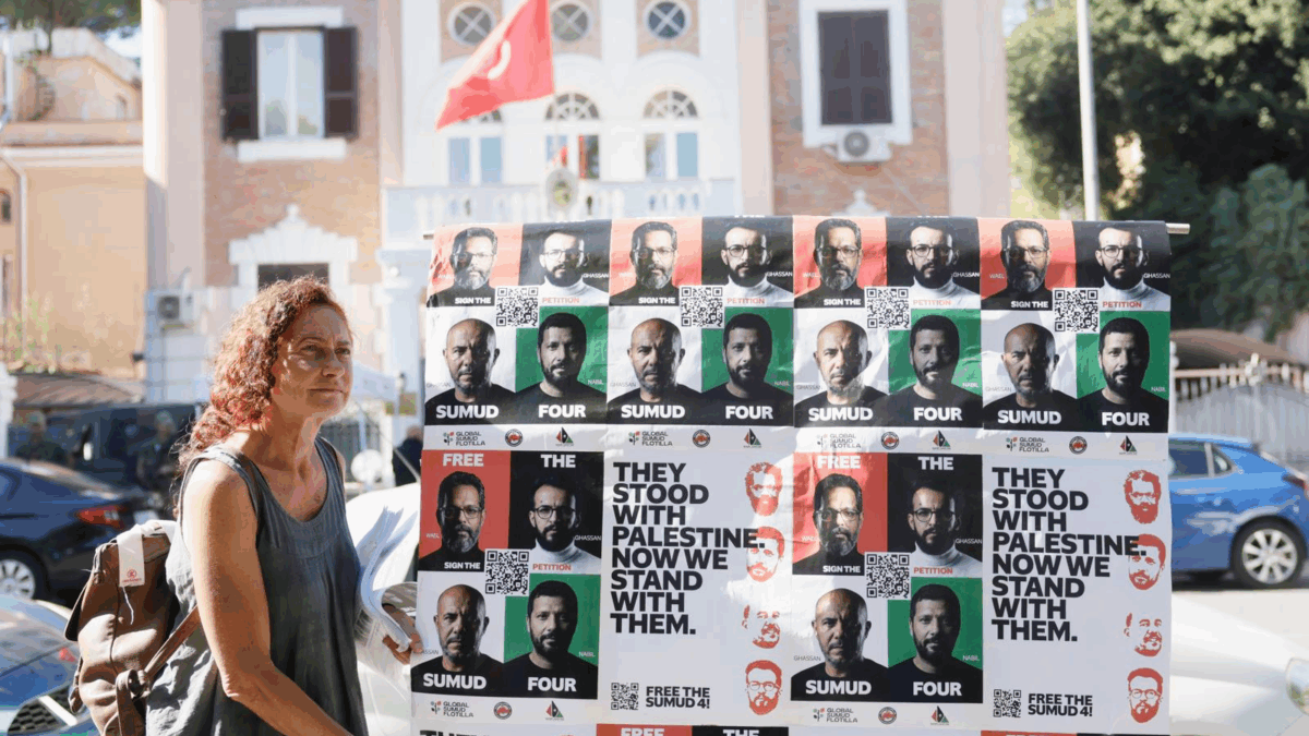 global sumud flotilla presidio a roma per i quattro attivisti detenuti a tunisi condizioni sono sempre pi249 gravi temiamo per la loro vita da Ilfattoquotidiano.it global sumud flotilla presidio a roma per i quattro attivisti detenuti a tunisi condizioni sono sempre pi249 gravi temiamo per la loro vita