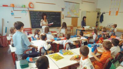 Copertina di Nel decreto Scuola Mattarella corregge sanzioni e deroghe