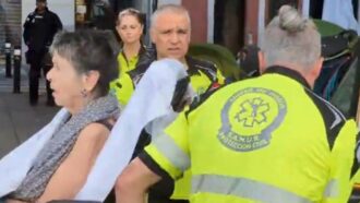 Copertina di Dopo lo sfratto di Maricarmen tornano le tende in centro a Madrid: non è un nuovo 15-M ma qualcosa è già cambiato