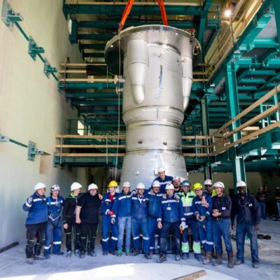 Copertina di Buio su costi, scorie e poteri: ecco il nucleare di Meloni &C.