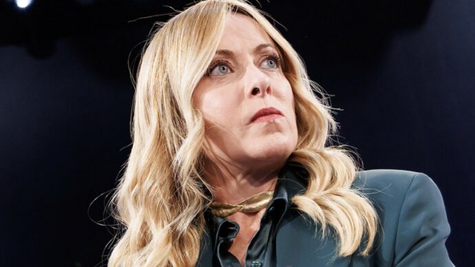 Copertina di Nel 2024 il partito di Meloni disse di No al tetto di stranieri in classe proposto dalla Lega