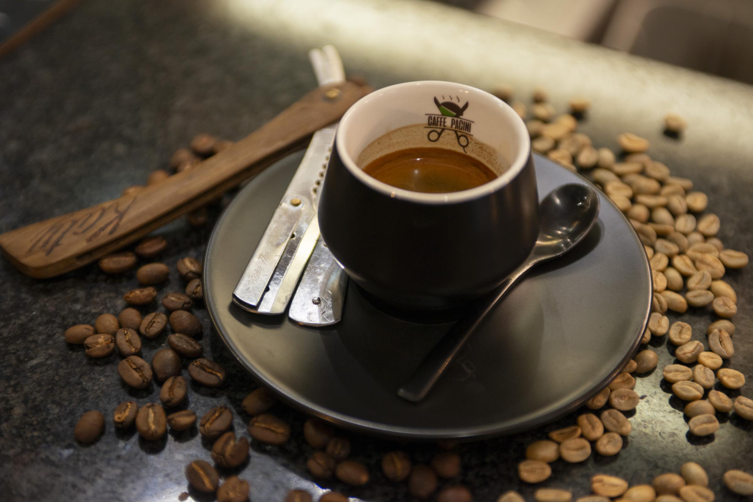 Quali sono i migliori caffè da bere in Italia in capsule e macinato? Lo svelano le classifiche di Altroconsumo