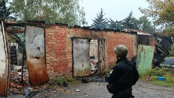 Ucraina, massicci raid russi: a Kharkiv 6 morti in un’azienda agricola. Moldavia: “Quattro droni nel nostro spazio aereo”