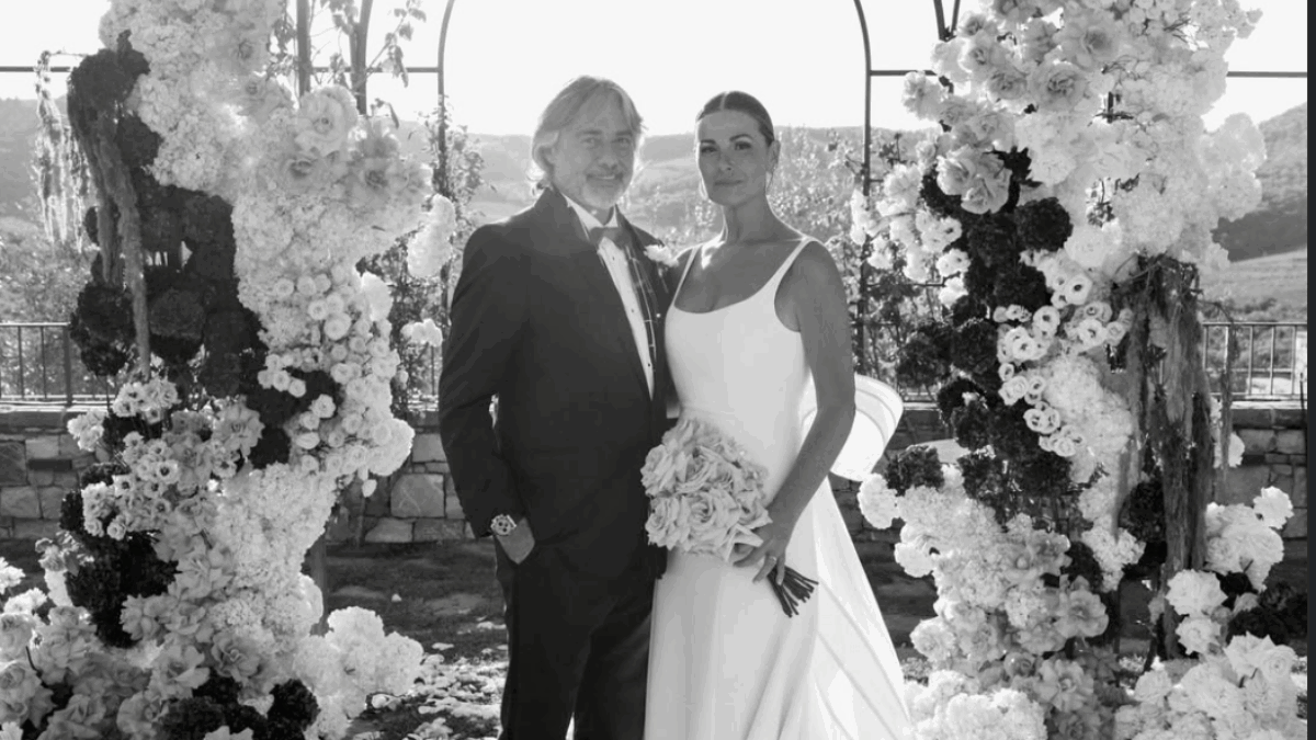 Vanessa Incontrada sposa Rossano Laurini dopo 17 anni di amore e una rottura da cui nessuno pensava sarebbero tornati: ecco la prima foto delle nozze