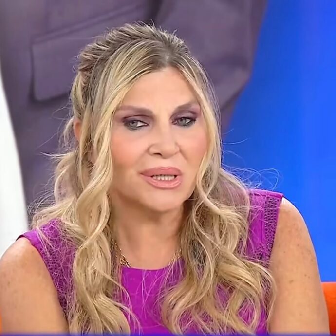 “Seguo un’alimentazione proteica, mangio la pasta e la pizza una volta a settimana”: Nadia Rinaldi racconta la sua dieta a “La volta buona”