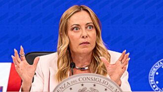 Copertina di Nucleare, Meloni: “Voglio ringraziare Calenda, ci sono ancora politici che per il bene del Paese sanno andare oltre gli steccati”