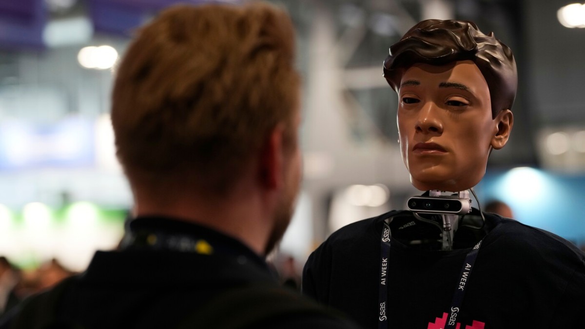 le restrizioni usa sui chip non fermano pechino ma l8217ai impone cooperazione tra stati uniti e cina per fare fronte ai rischi da Ilfattoquotidiano.it le restrizioni usa sui chip non fermano pechino ma l8217ai impone cooperazione tra stati uniti e cina per fare fronte ai rischi