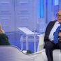 Copertina di Porta a Porta e 5 Minuti: Giorgia fa perdere due punti al disastrato Vespa