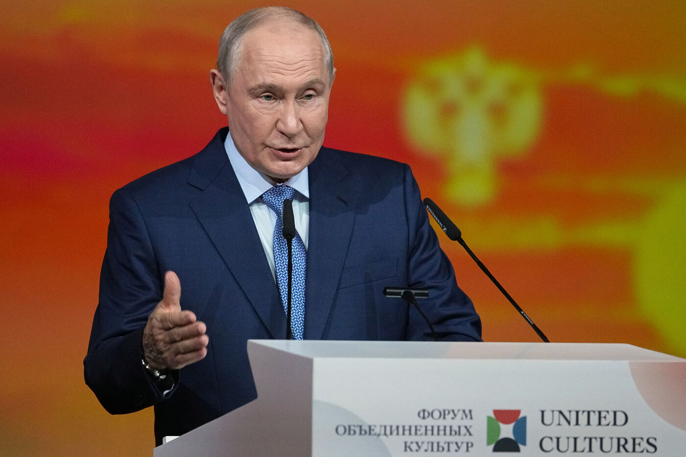 Putin: “La Russia non sta preparando attacchi contro l’Europa, non abbiamo alcun motivo per farlo”