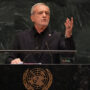 Copertina di Media: “Iran ha proposto agli Usa un piano da 7 giorni per la tregua”. Pezeshkian: “Pace? L’America deve scegliere”