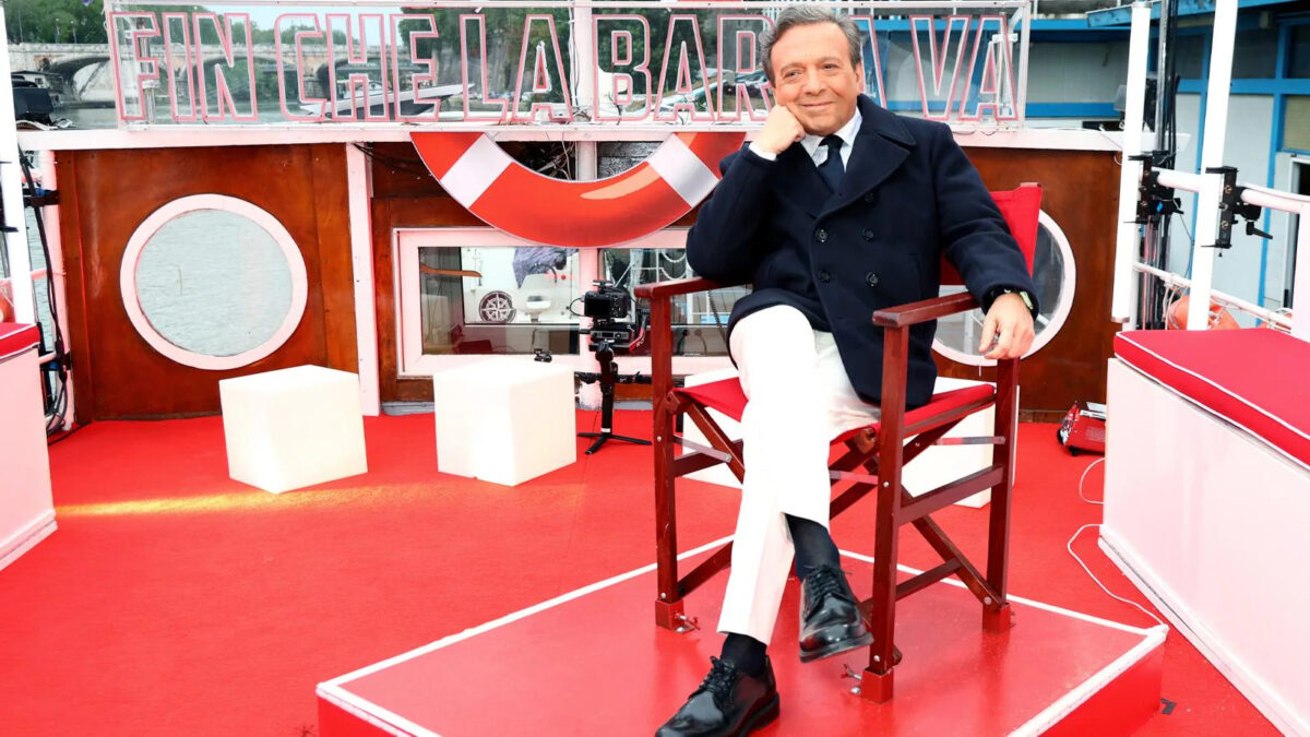 lubamba 232 sempre stata una provocatrice non ci sentiamo pi249 da tempo ogni tanto mi manda delle foto con lei insieme a salvini o a vannacci le rispondo 8216coraggio cos236 piero chiambretti da Ilfattoquotidiano.it lubamba 232 sempre stata una provocatrice non ci sentiamo pi249 da tempo ogni tanto mi manda delle foto con lei insieme a salvini o a vannacci le rispondo 8216coraggio cos236 piero chiambretti