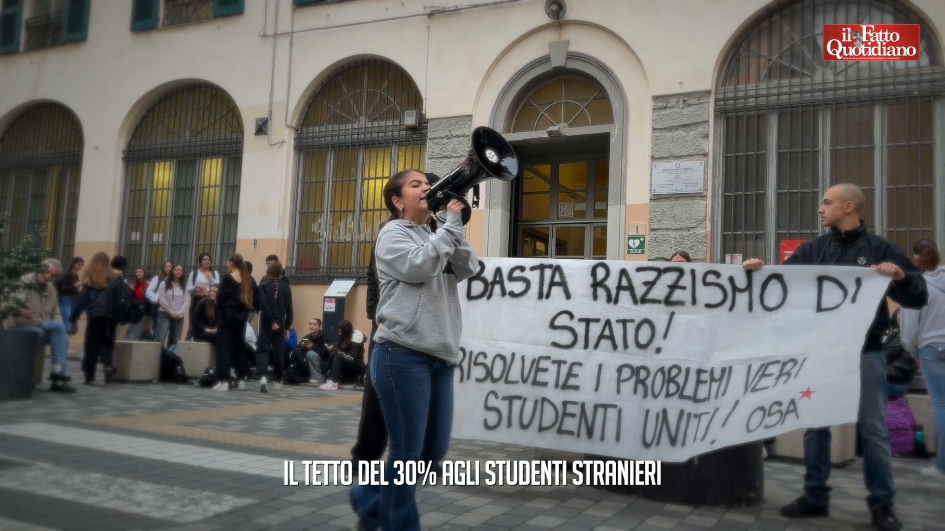 basta razzismo di stato occupatevi dei problemi veri la protesta degli studenti contro il tetto agli stranieri in classe da Ilfattoquotidiano.it basta razzismo di stato occupatevi dei problemi veri la protesta degli studenti contro il tetto agli stranieri in classe
