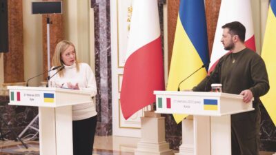 Copertina di Elezioni, il fastidio di Chigi sulle finte allerte di Zelensky