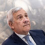 Copertina di Tajani parla di sicurezza e mette da parte il garantismo: “Giudici devono colpirne uno per educarne cento”. Anm e avvocati: “È contrario a Stato di diritto”