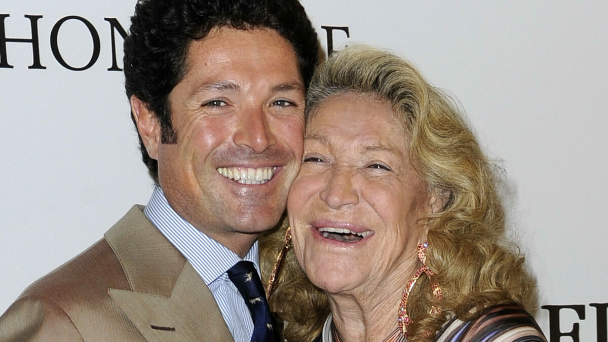 mia madre mangiava la vita ma era fragile molto era complicata ci sono frasi che non le ho detto matteo marzotto a 10 anni dalla morte di marta da Ilfattoquotidiano.it mia madre mangiava la vita ma era fragile molto era complicata ci sono frasi che non le ho detto matteo marzotto a 10 anni dalla morte di marta