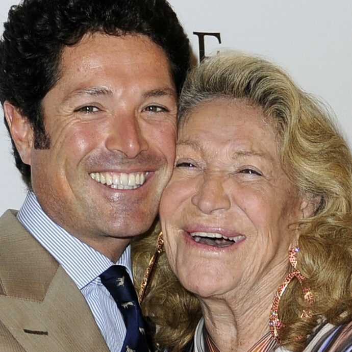 “Mia madre mangiava la vita, ma era fragile. Molto. Era complicata. Ci sono frasi che non le ho detto”: Matteo Marzotto a 10 anni dalla morte di Marta