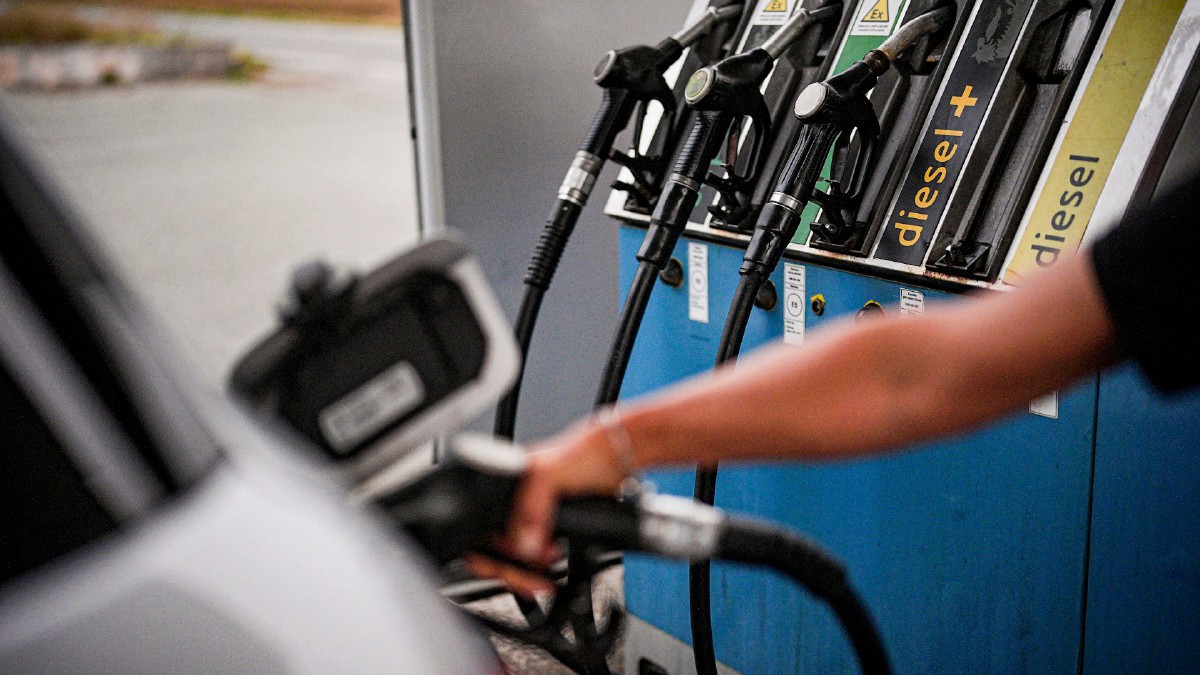 il decreto di meloni non c8217232 lo sconto neppure il prezzo del gasolio torna a 225 euro al litro il governo tradisce la promessa fatta ai cittadini da Ilfattoquotidiano.it il decreto di meloni non c8217232 lo sconto neppure il prezzo del gasolio torna a 225 euro al litro il governo tradisce la promessa fatta ai cittadini