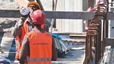 Copertina di Caporalato al Consolato Usa. La procura ottiene 31 milioni