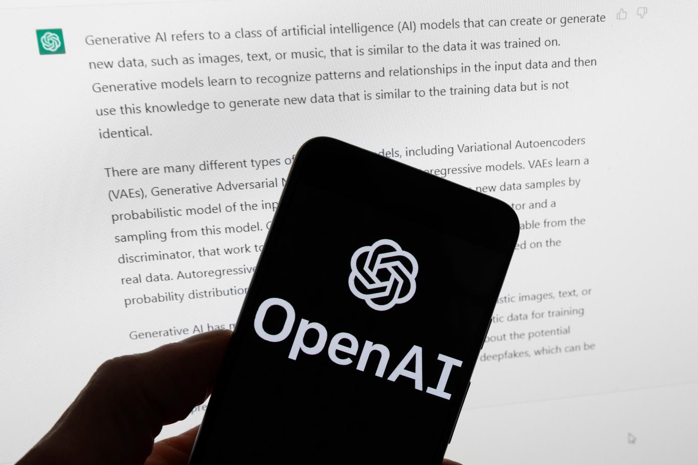OpenAI sospende l’addestramento dei modelli di intelligenza artificiale. Axios: “Decine di migliaia di incidenti con agenti ribelli”