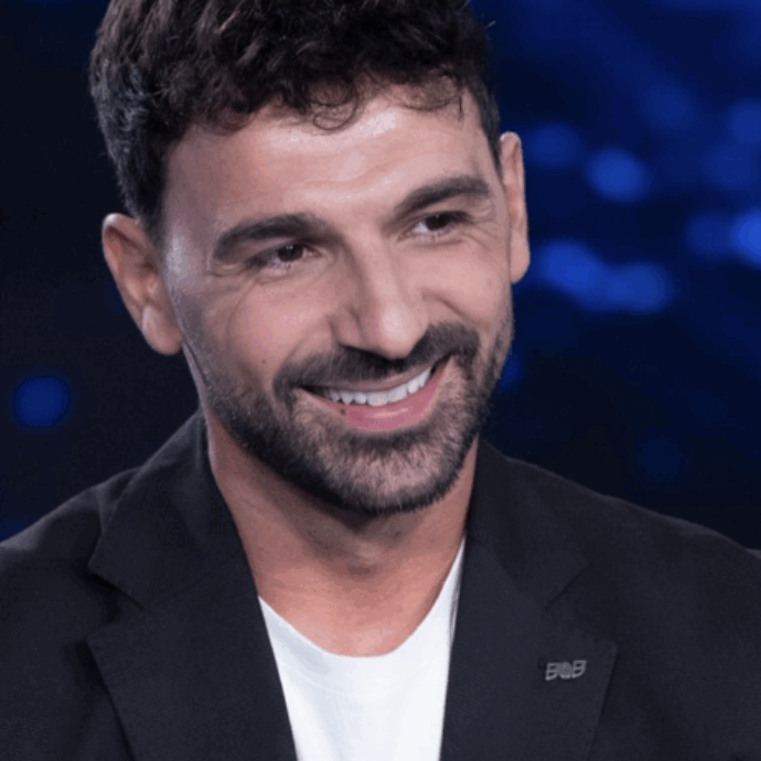 “Quando c’è una separazione dietro ci sono tanti momenti duri, non è sempre rose e fiori. Sono fidanzato con Giorgia”: Raimondo Todaro dopo la separazione da Francesca Tocca