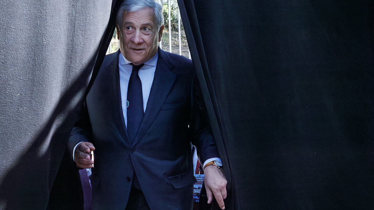 regeni tajani difende al sisi non 232 stato condannato l8217egitto ma tre persone per ora 232 una sentenza di primo grado da Ilfattoquotidiano.it regeni tajani difende al sisi non 232 stato condannato l8217egitto ma tre persone per ora 232 una sentenza di primo grado