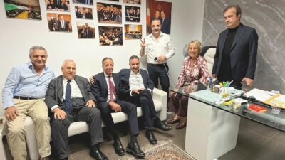 Copertina di Non è la Sassonia: a Reggio è vittoria FI, Vannacci non sfonda