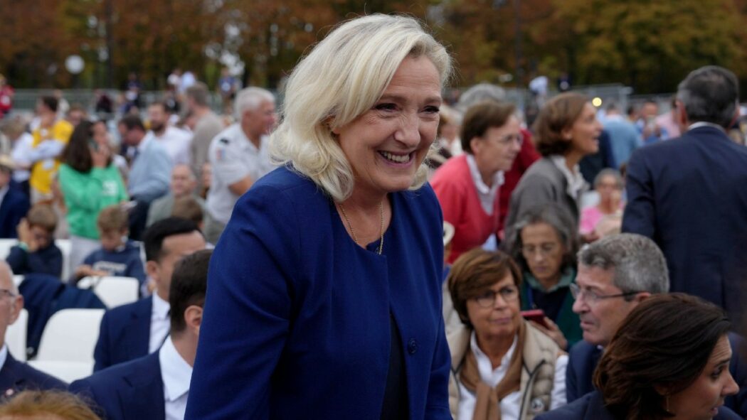 Le Pen vince 14 seggi: nasce gruppo in Senato
